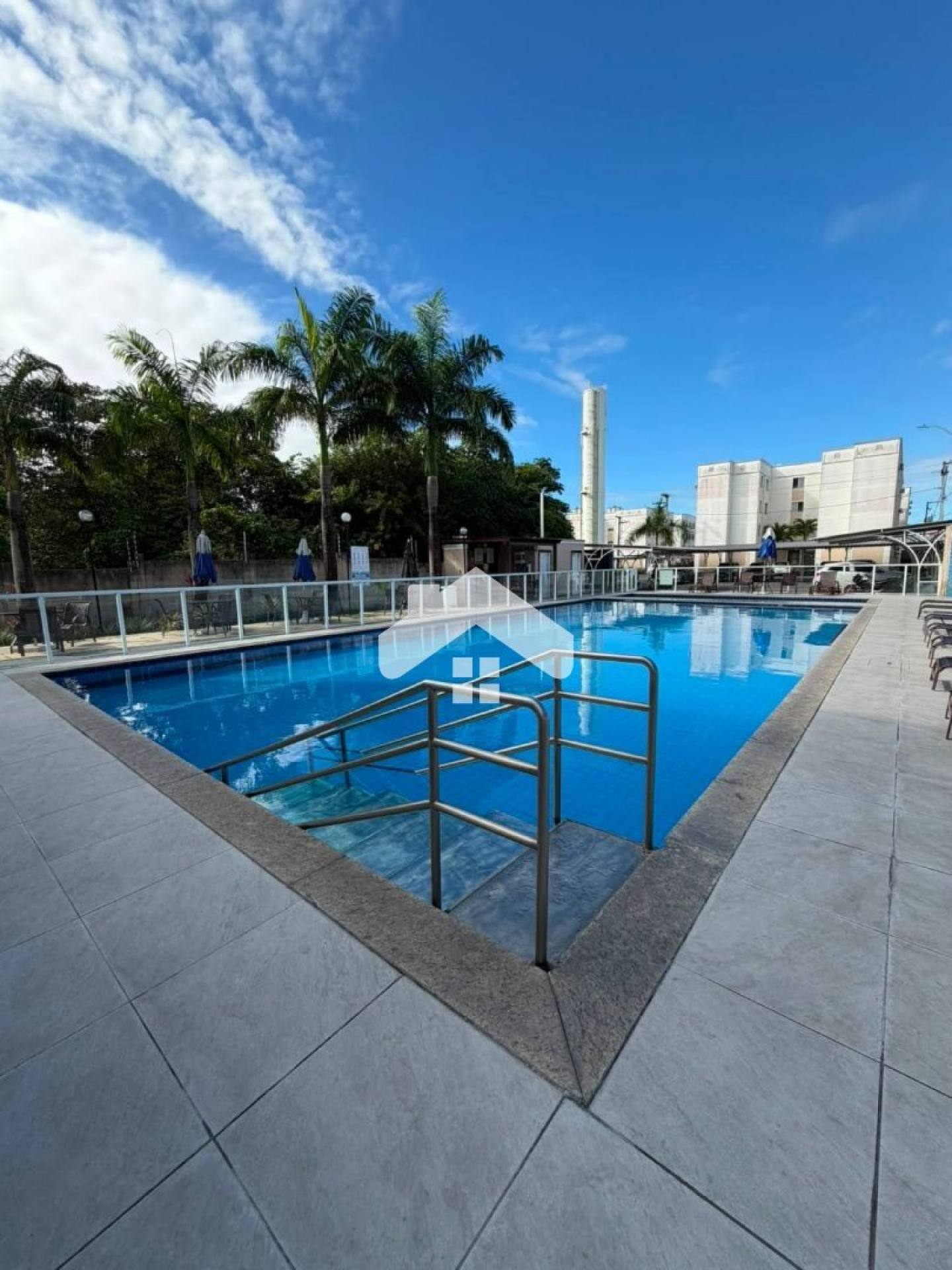 Apartamento giardino no Alamedas da Jabotiana, 2/4, 1 suíte, 1 vaga - Jabotiana