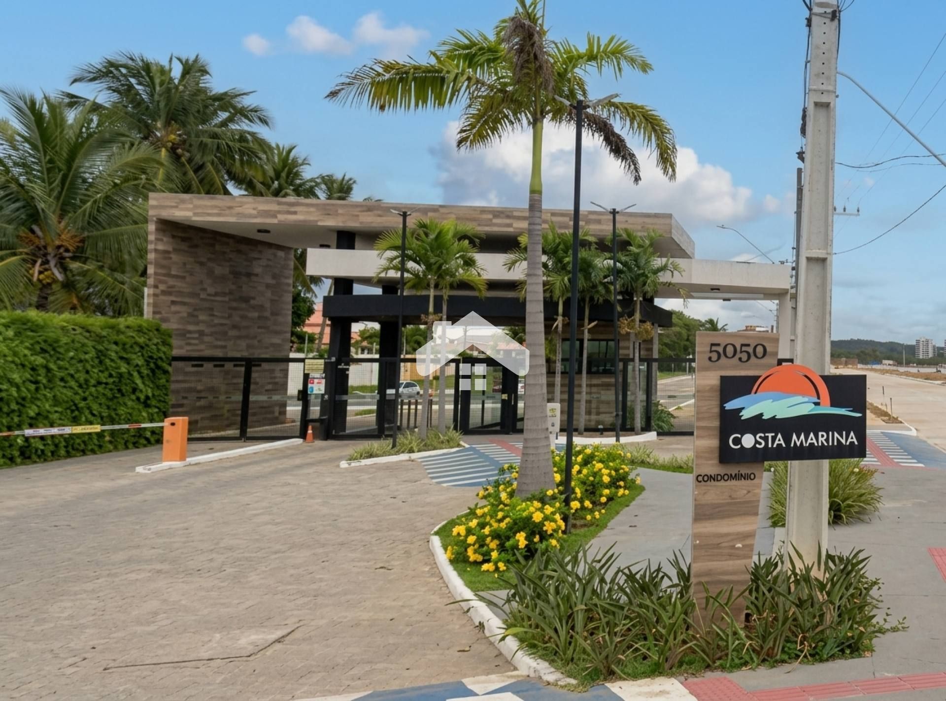 Lote Frente Leste no Condominio Costa Marina Bairro Aruana