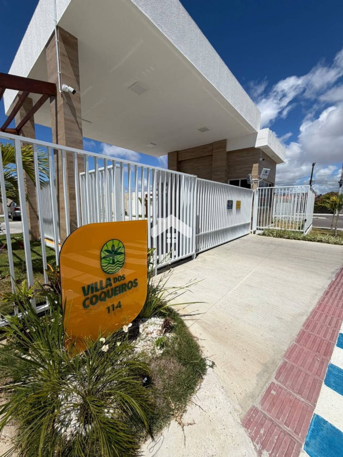 Apartamento no Villa dos Coqueiros, 2/4, 1 banheiro, 1 vaga (Cond. Incluso) - Barra dos Coqueiros