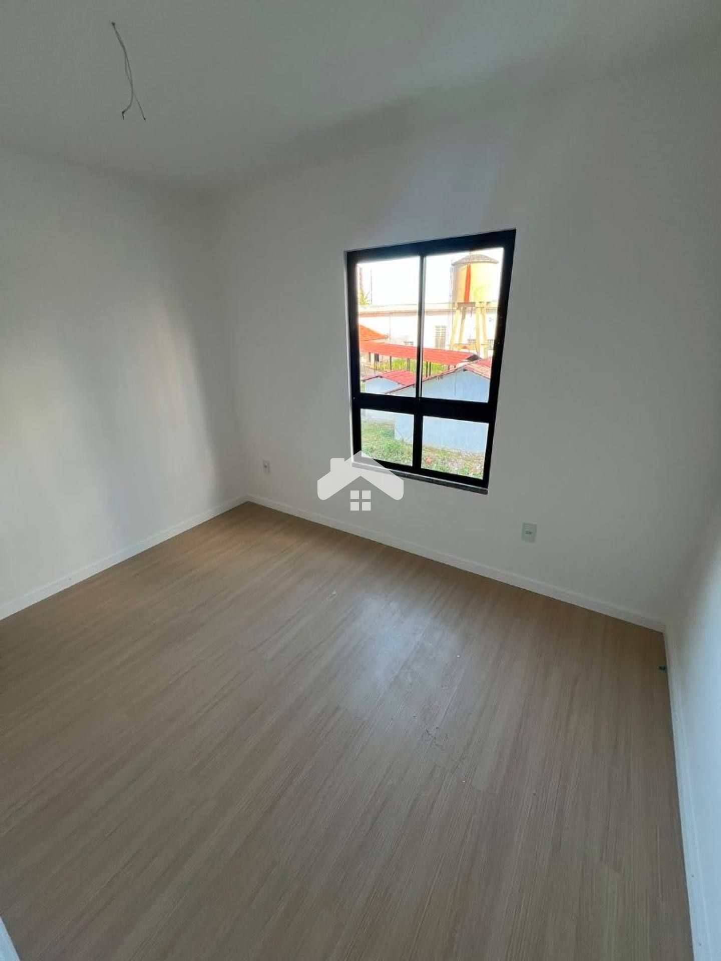 Apartamento Para Vender com 3 quartos 1 suítes no Condominio Luzitá