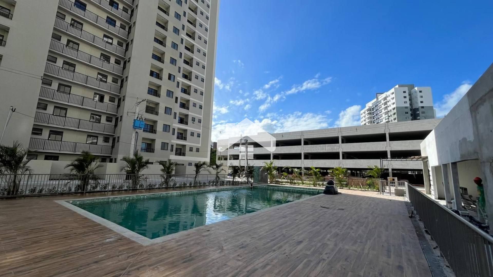 Apartamento Térreo Com Jardim Para Vender No Esplendore no Bairro Farolândia