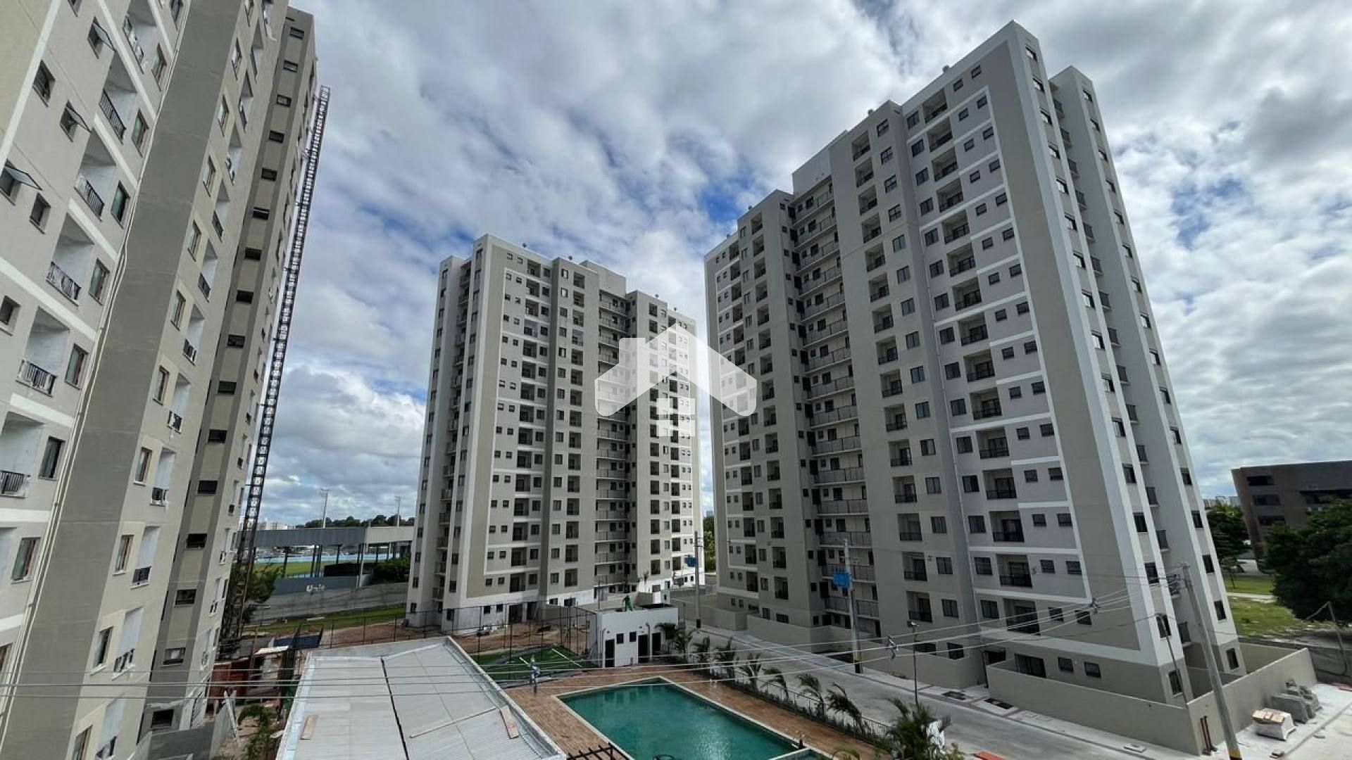 Apartamento Térreo Com Jardim Para Vender No Esplendore no Bairro Farolândia