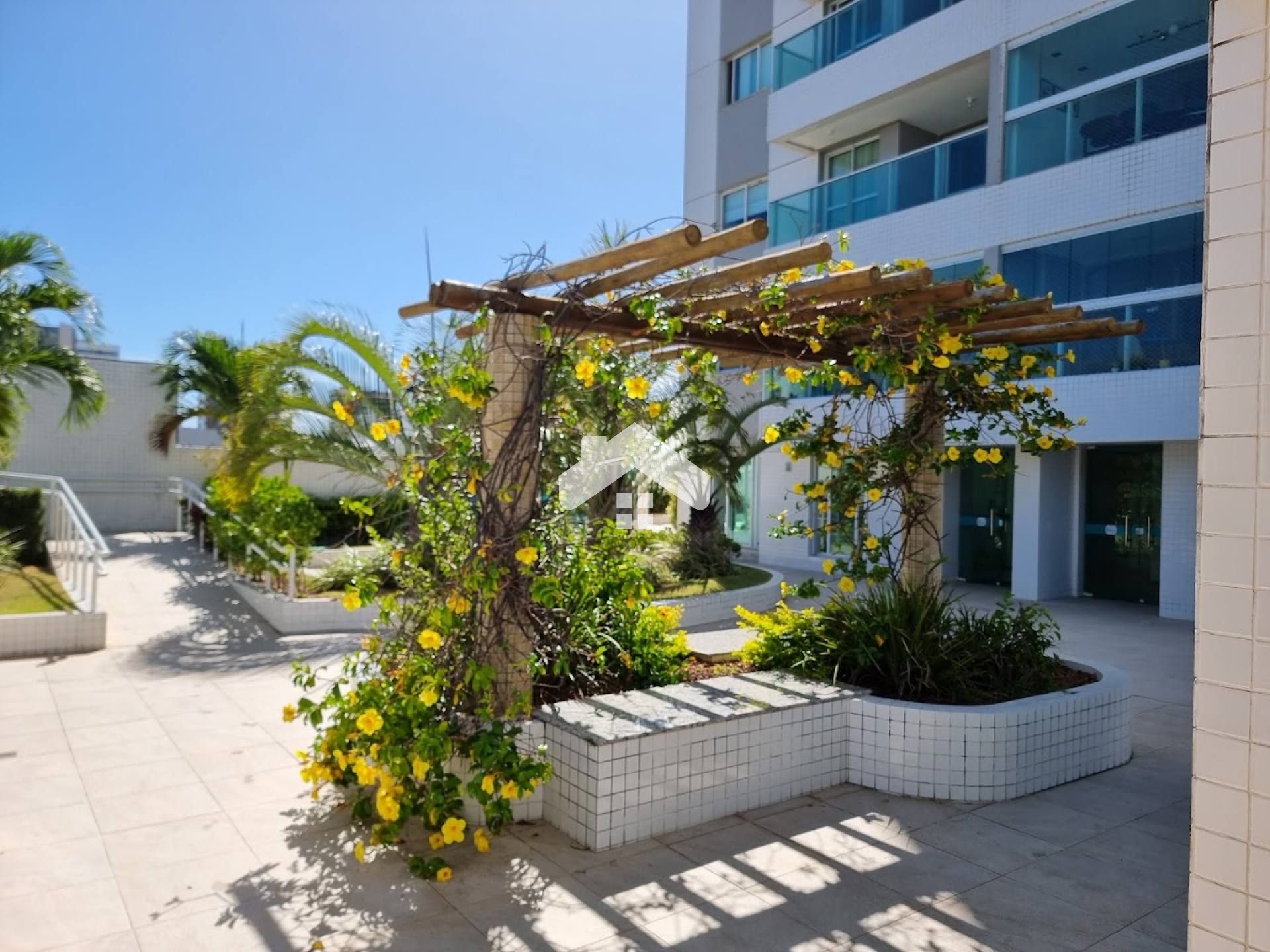 Apartamento Para Vender com 3 quartos 2 suítes no bairro Atalaia em Aracaju