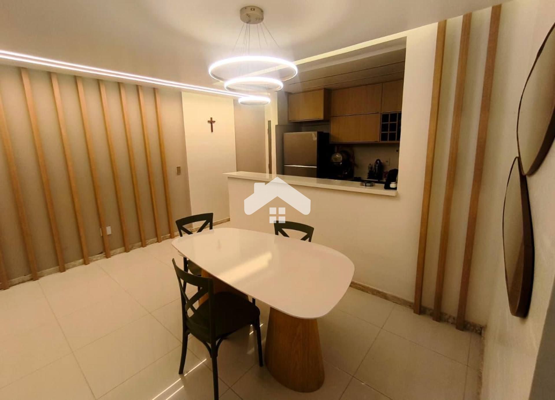 Apartamento Reformado Para Vender com 3 quartos 1 suíte no bairro Luzia em Aracaju