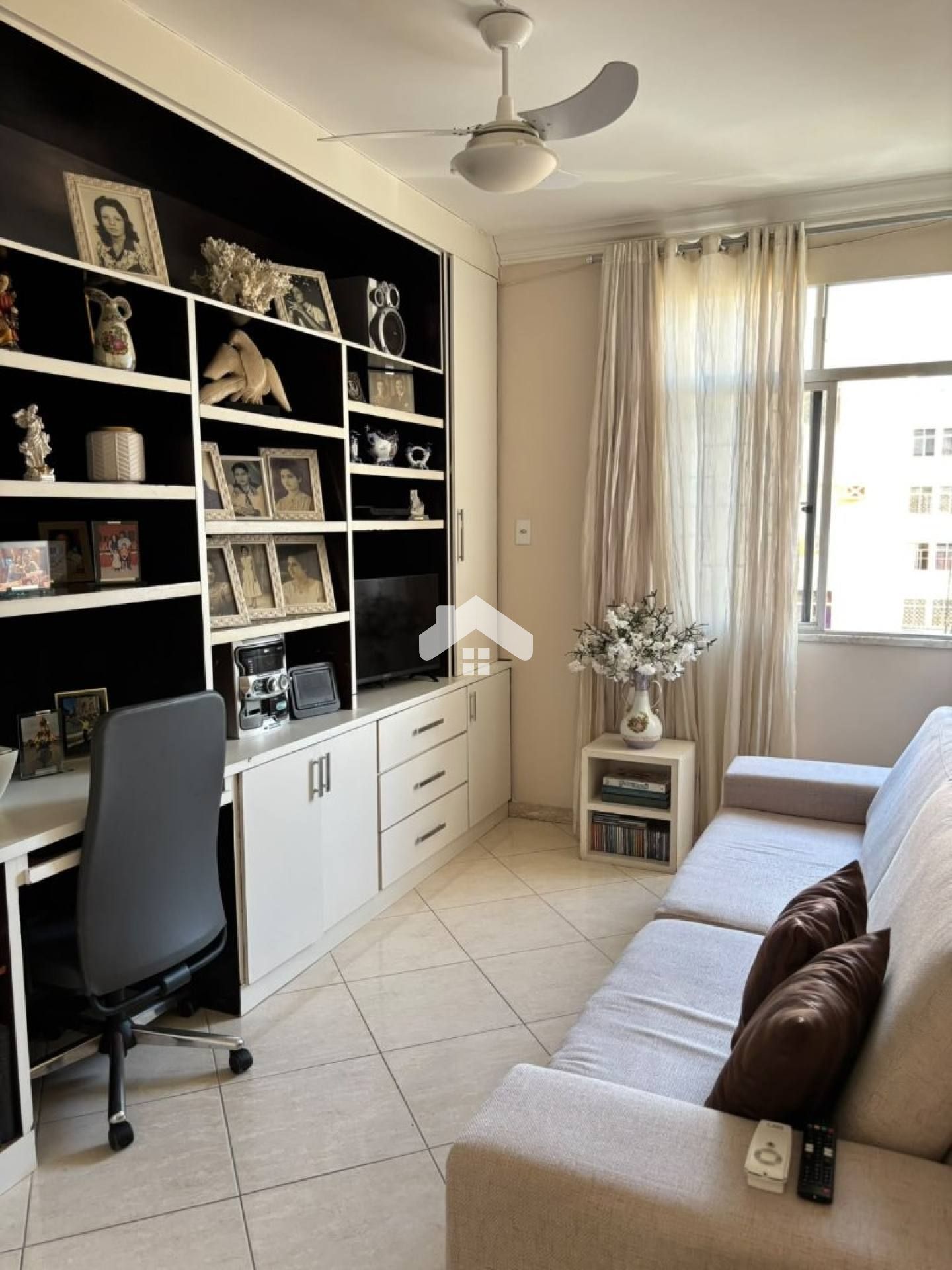 Apartamento Reformado Para Vender com 3 quartos no bairro Luzia em Aracaju