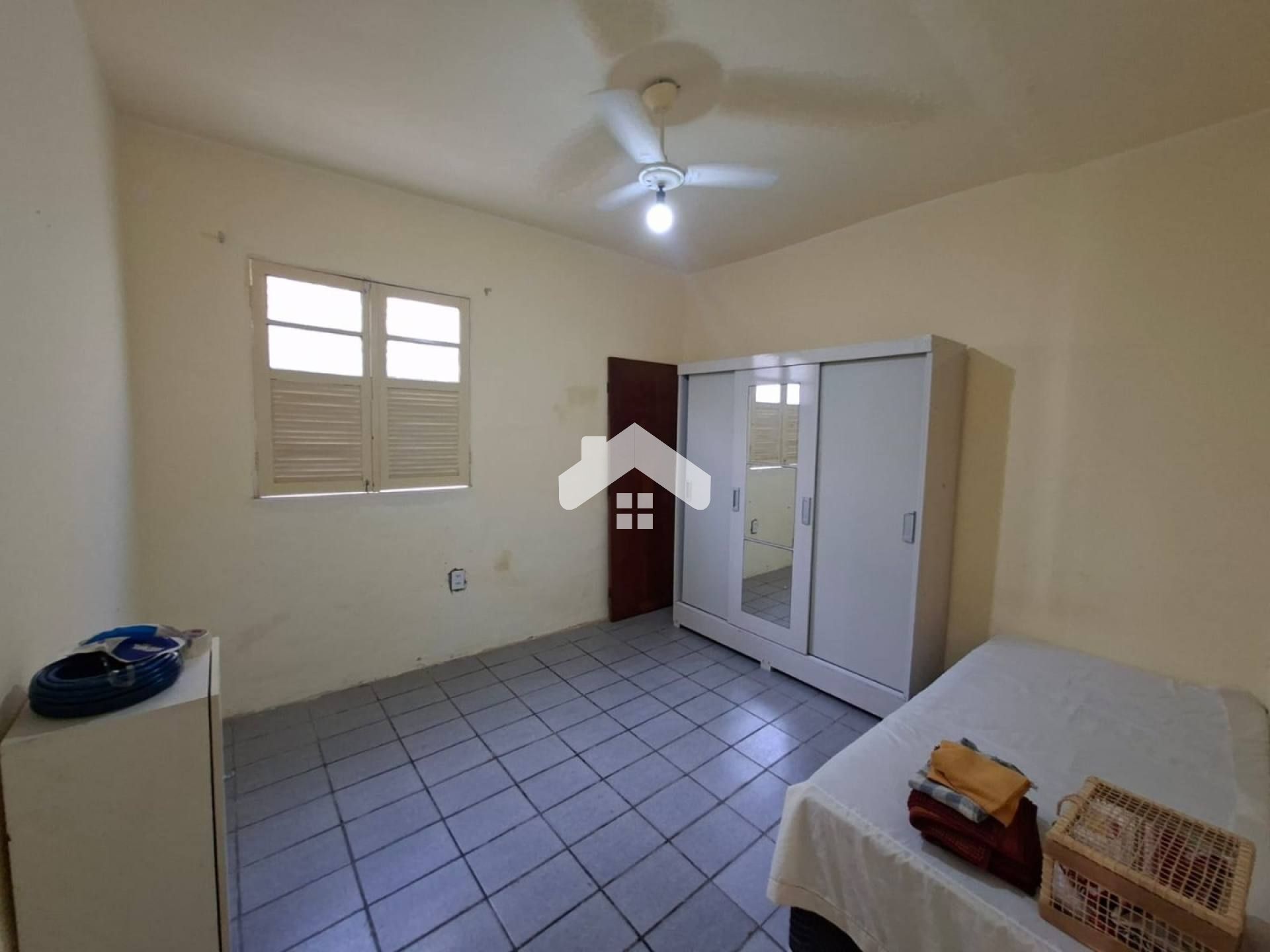Casa Para Vender com 3 quartos no bairro Inácio Barbosa em Aracaju