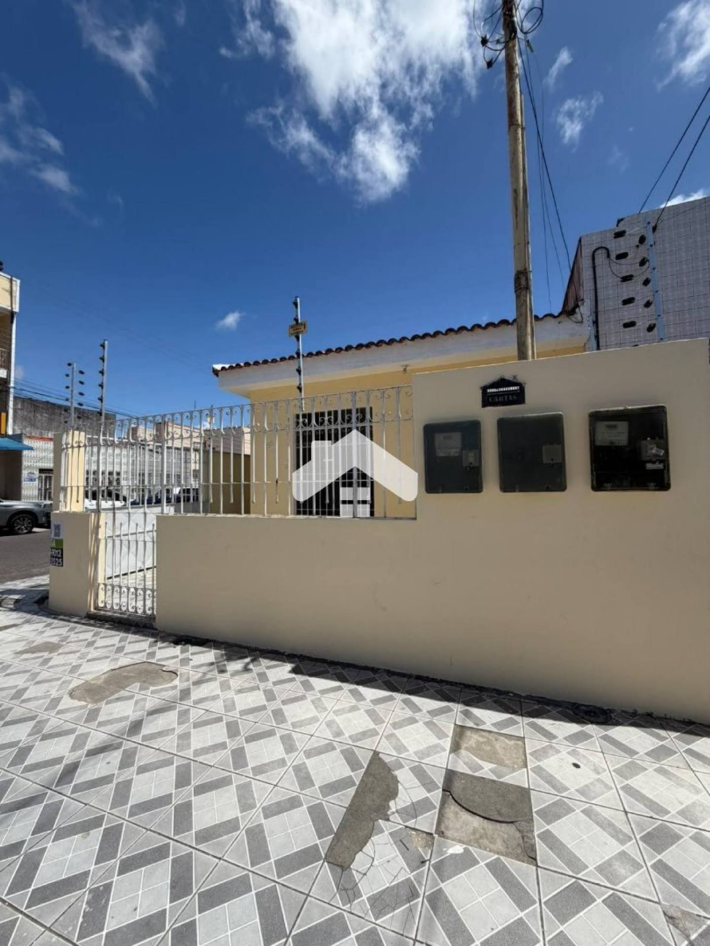 Casa comercial com excelente localização (esquina) - Siqueira Campos
