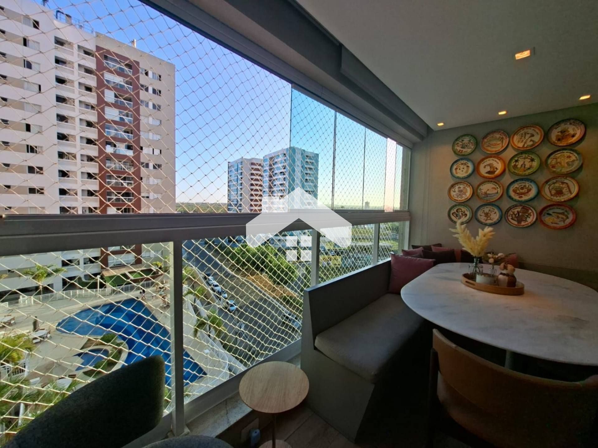 Apartamento Para Vender com 3 quartos 1 suítes no Jardim Europa Bairro Jardins