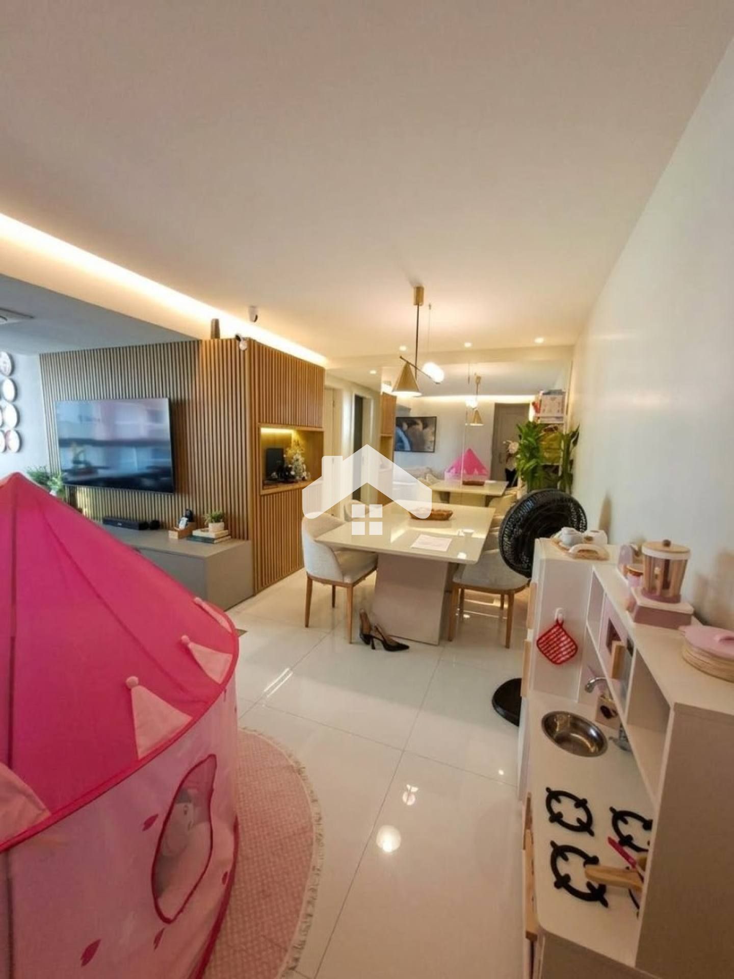 Apartamento Para Vender com 3 quartos 1 suítes no Jardim Europa Bairro Jardins
