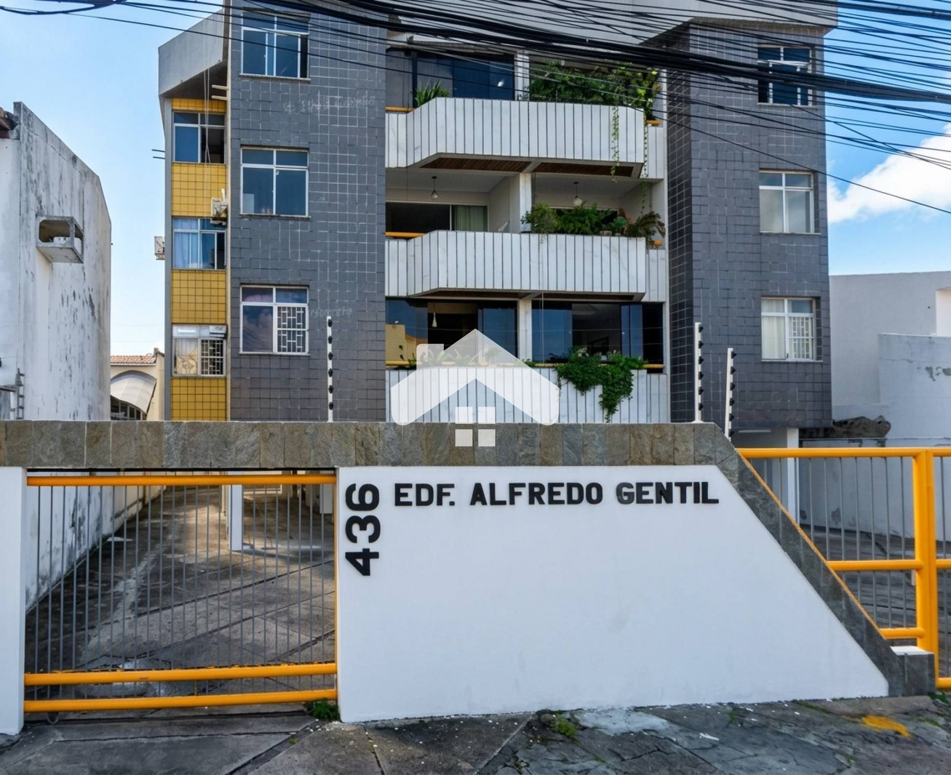 Apartamento Para Vender com 3 quartos 1 suíte no bairro Suíssa em Aracaju