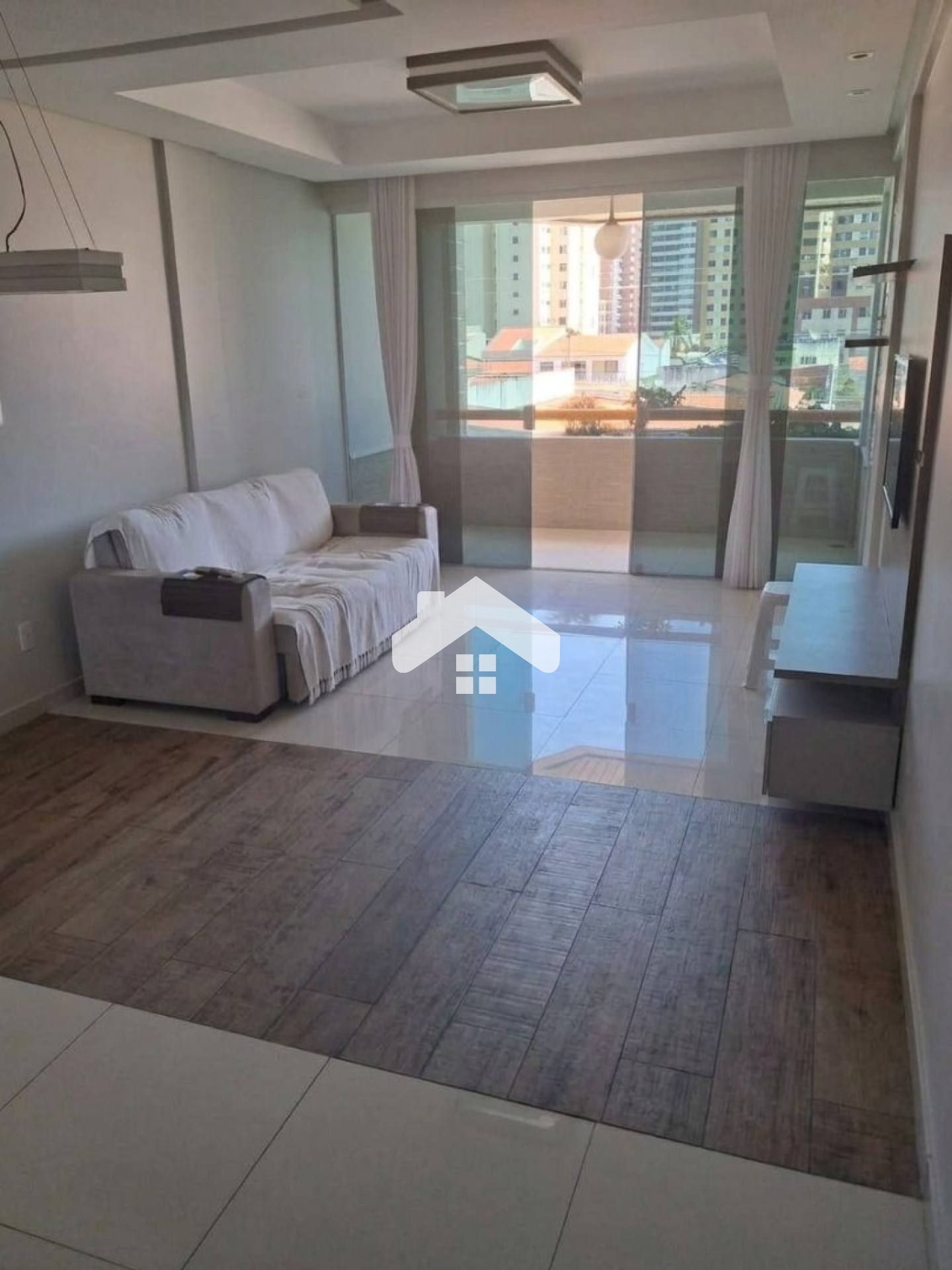 Apartamento Para Vender com 3 quartos 1 suíte no bairro Suíssa em Aracaju