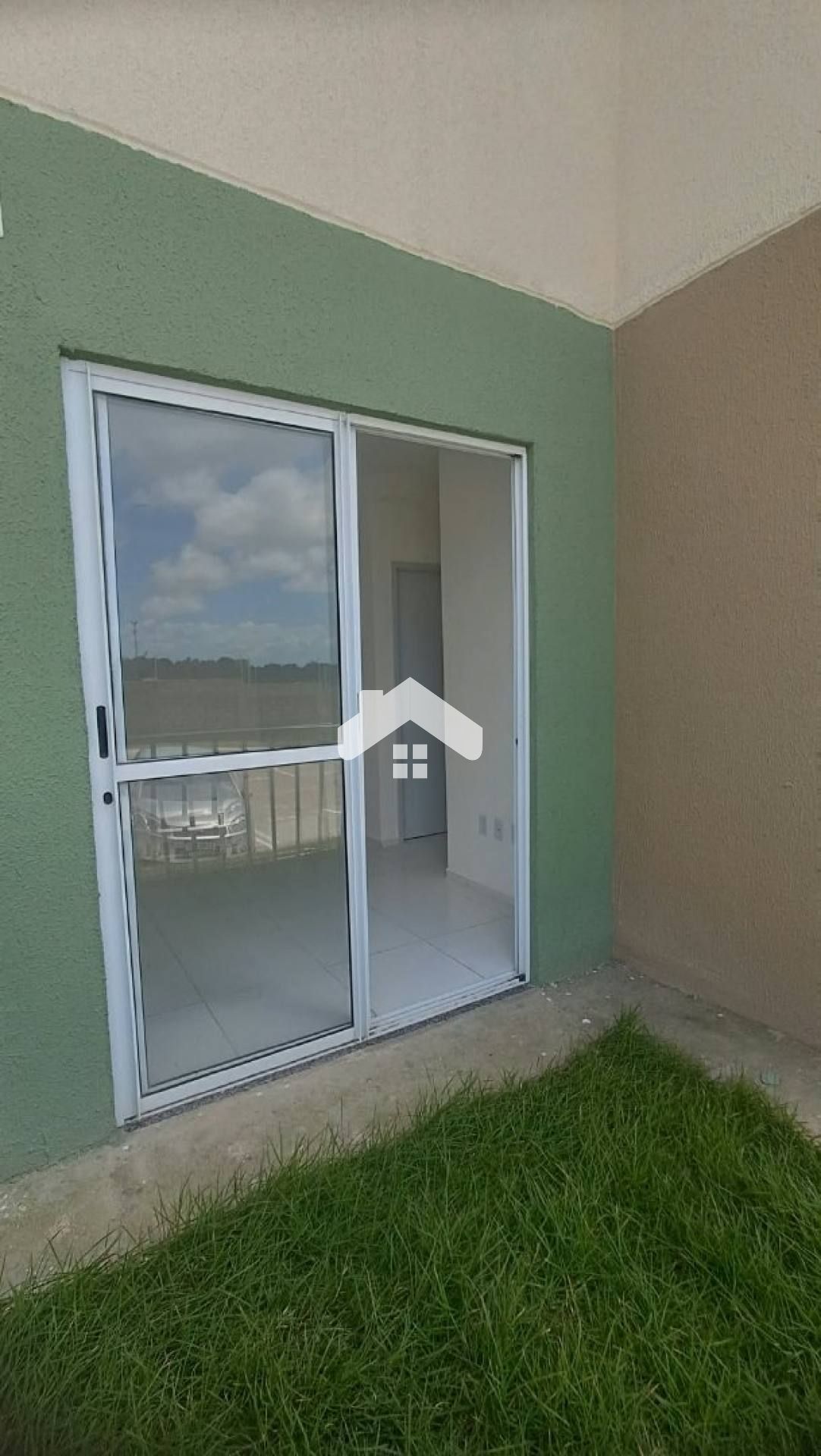 Apartamento no Mirante Mais Viver, 2/4, 1 banheiro, 1 vaga (Cond. Incluso) - Soledade