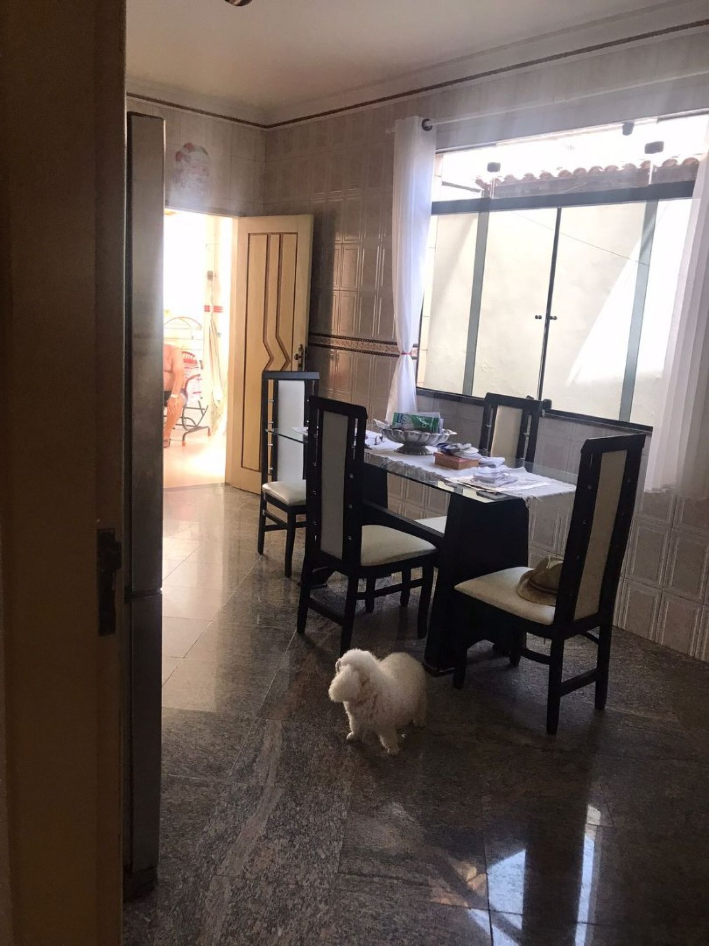 Casa Para Vender com 5 quartos 3 suítes no bairro Jabotiana em Aracaju