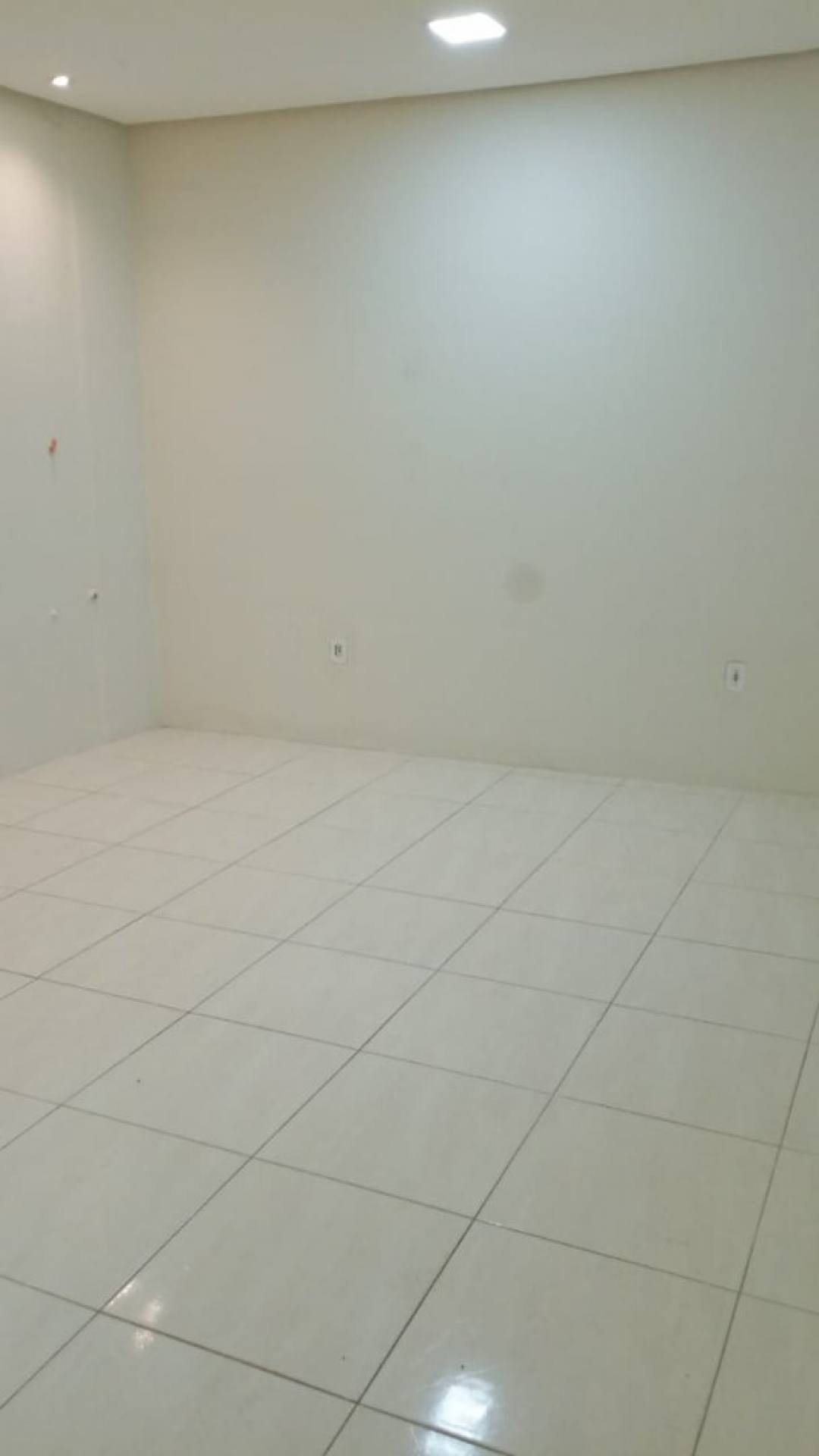 Sala Comercial Para Alugar no bairro Ponto Novo em Aracaju