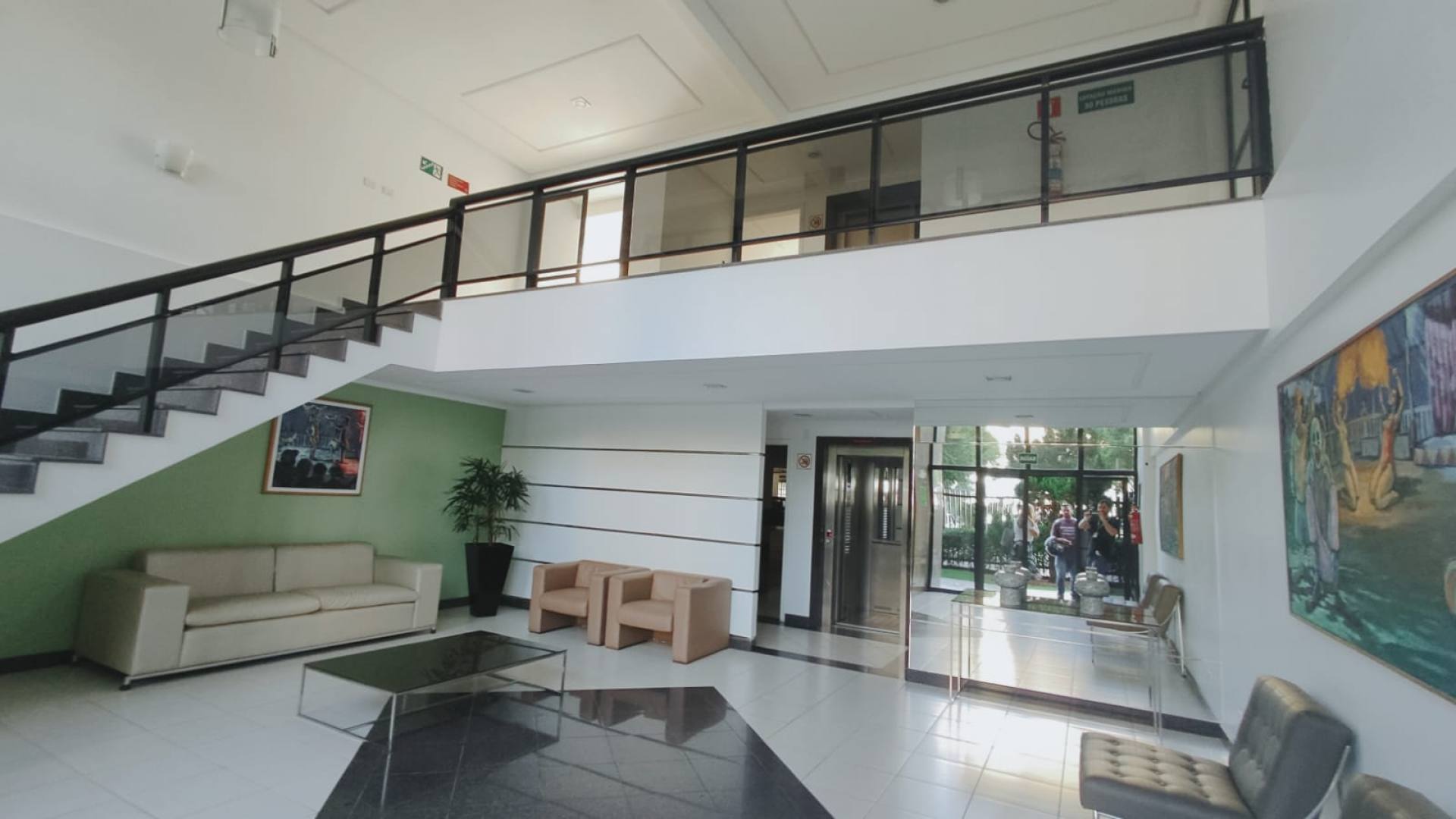 Apartamento Para Vender com 4 quartos 2 suítes no bairro Jardins em Aracaju