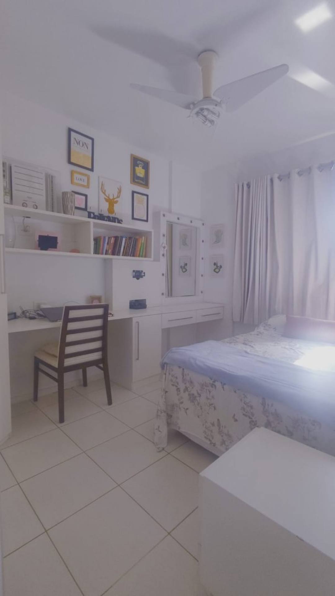 Apartamento Para Vender com 4 quartos 2 suítes no bairro Jardins em Aracaju