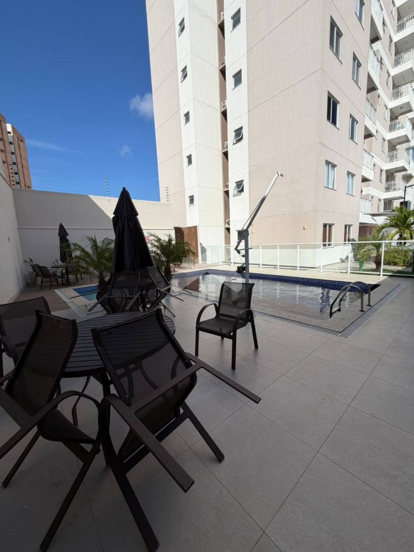 Apartamento no Athos, 2/4, 1 suíte, 1 vaga (Condomínio incluso) - Ponto Novo