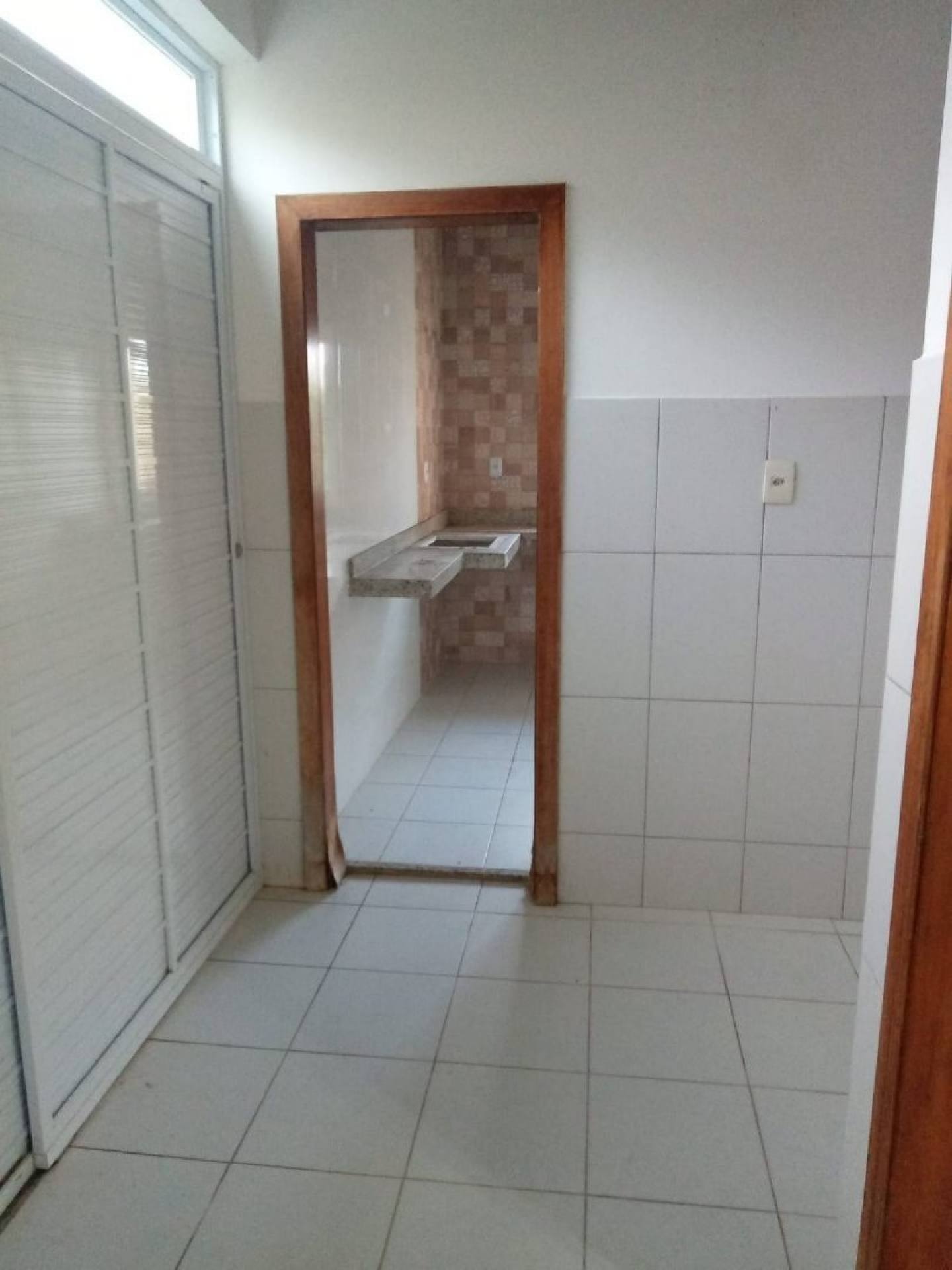 Casa de Condomínio Portal dos Trópicos Para Vender com 3 quartos 1 suítes no bairro Mosqueiro em Aracaju