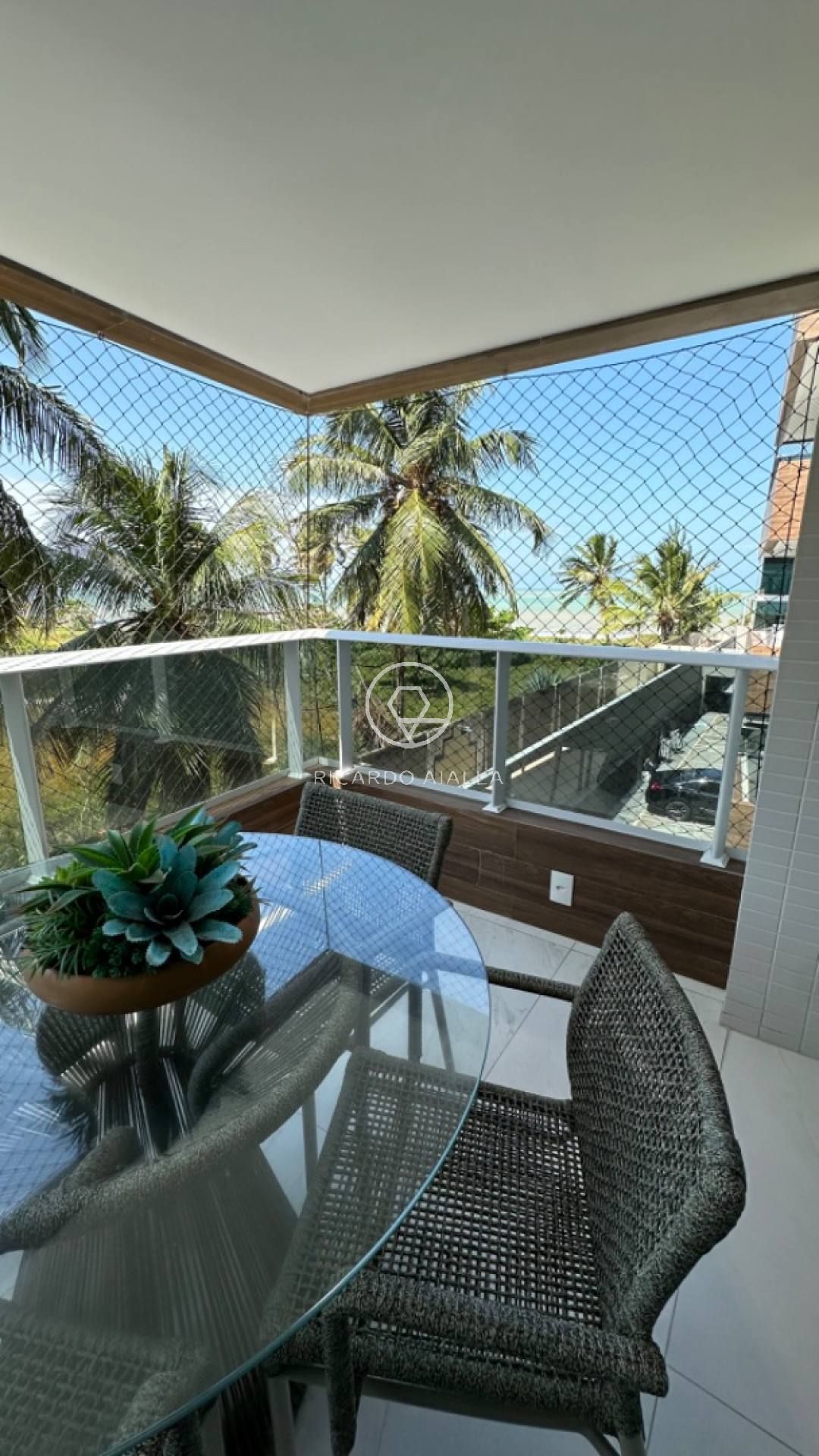 Apartamento - Pé na areia - Ponta de Campina