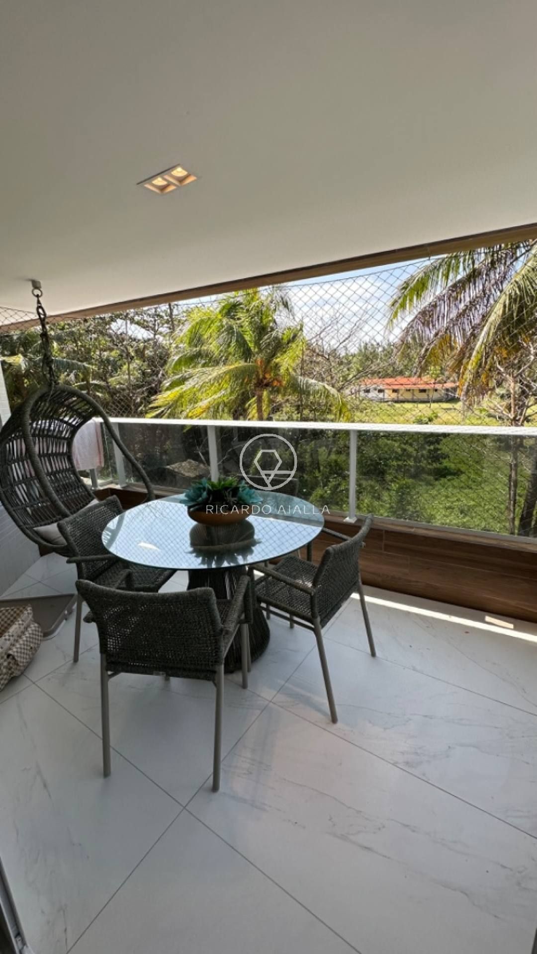 Apartamento - Pé na areia - Ponta de Campina