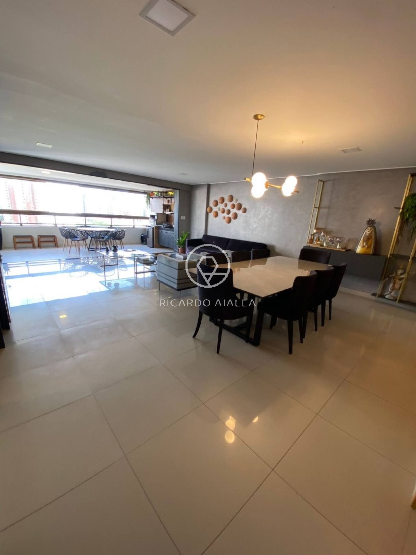 Apartamento Alto Padrão no Melhor do Aeroclube