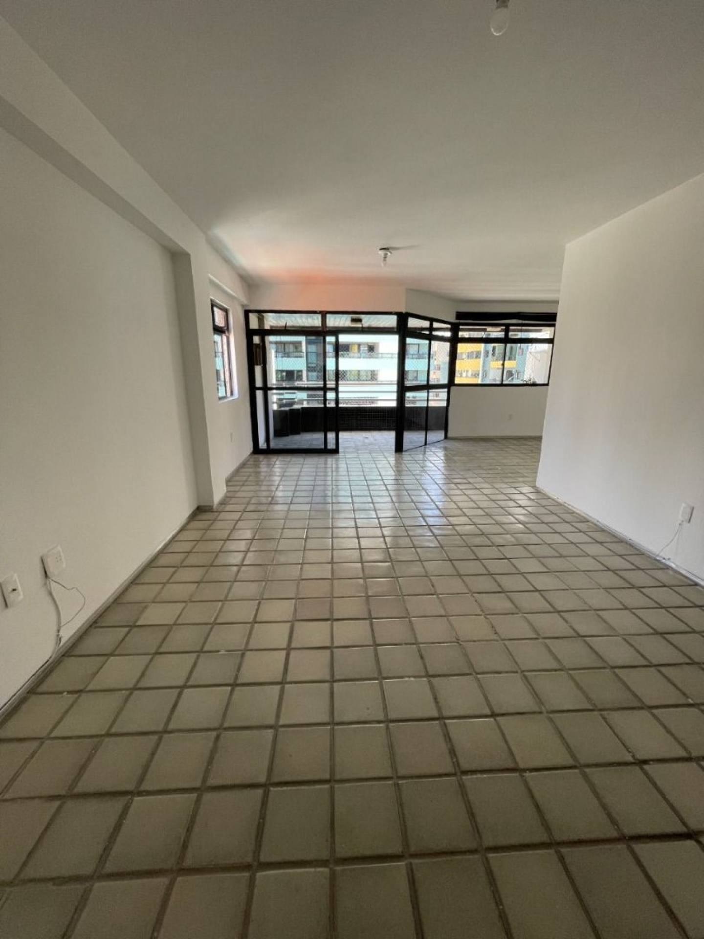 Apartamento a 420m da praia de Tambaú