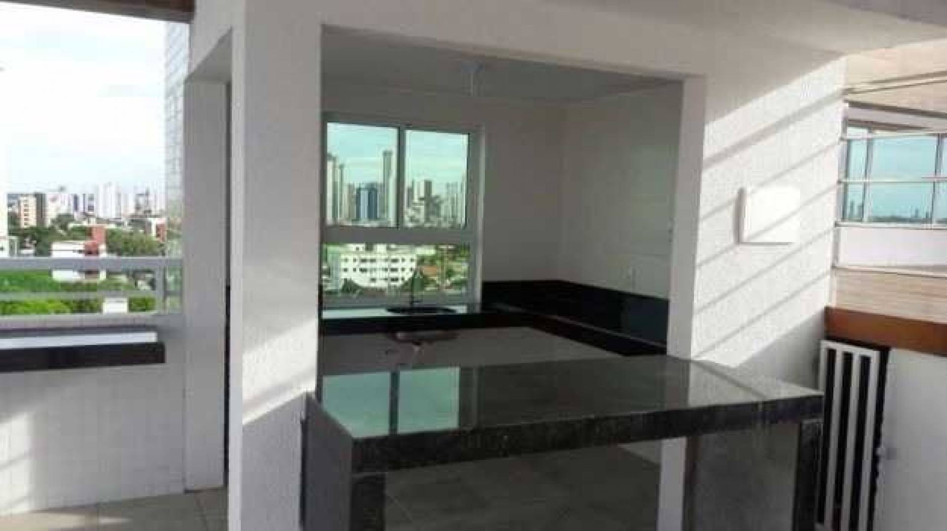 Apartamento semi-mobiliado no Bessa