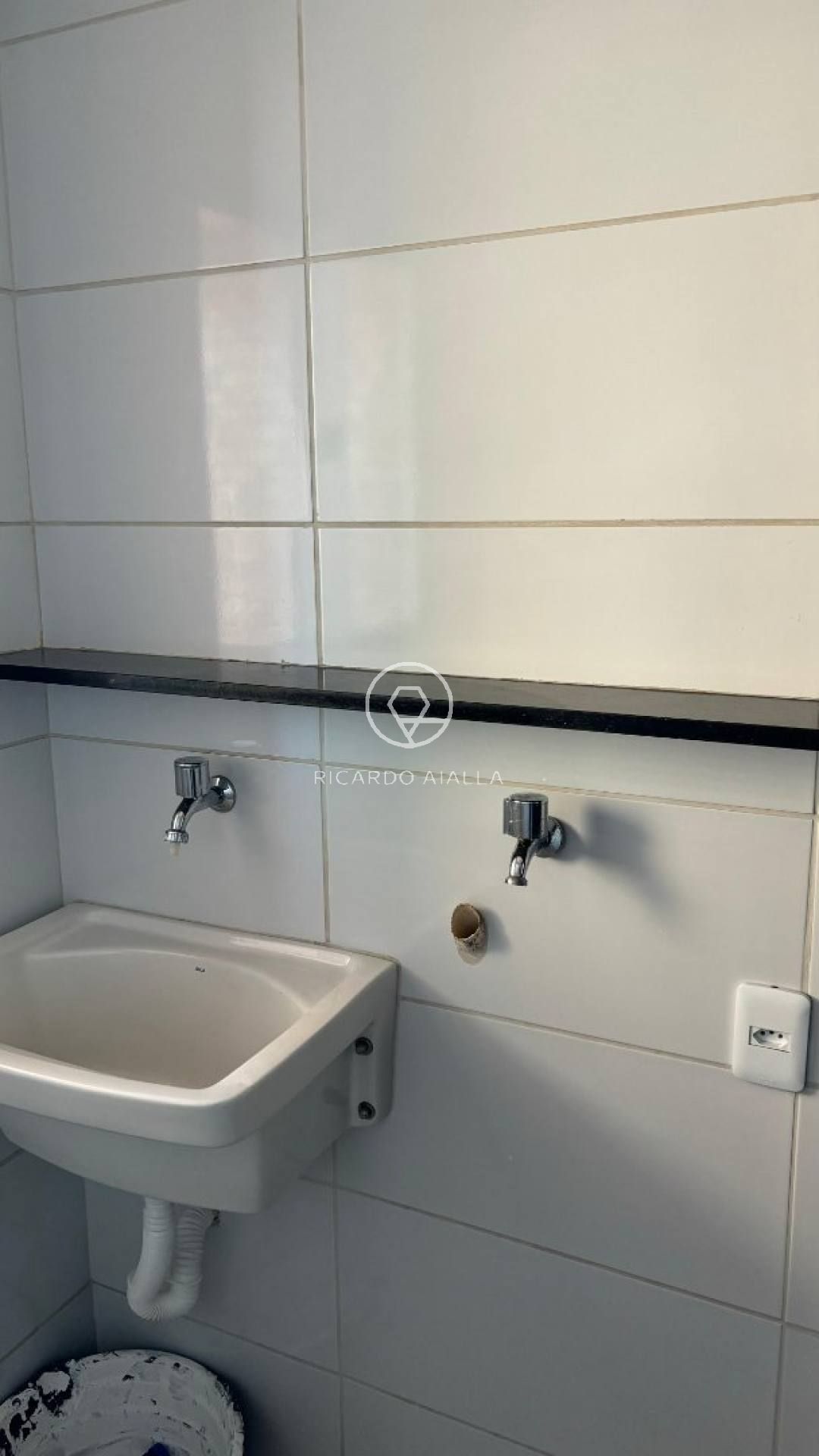 Apartamento no Bessa - próximo à Praça do Caju