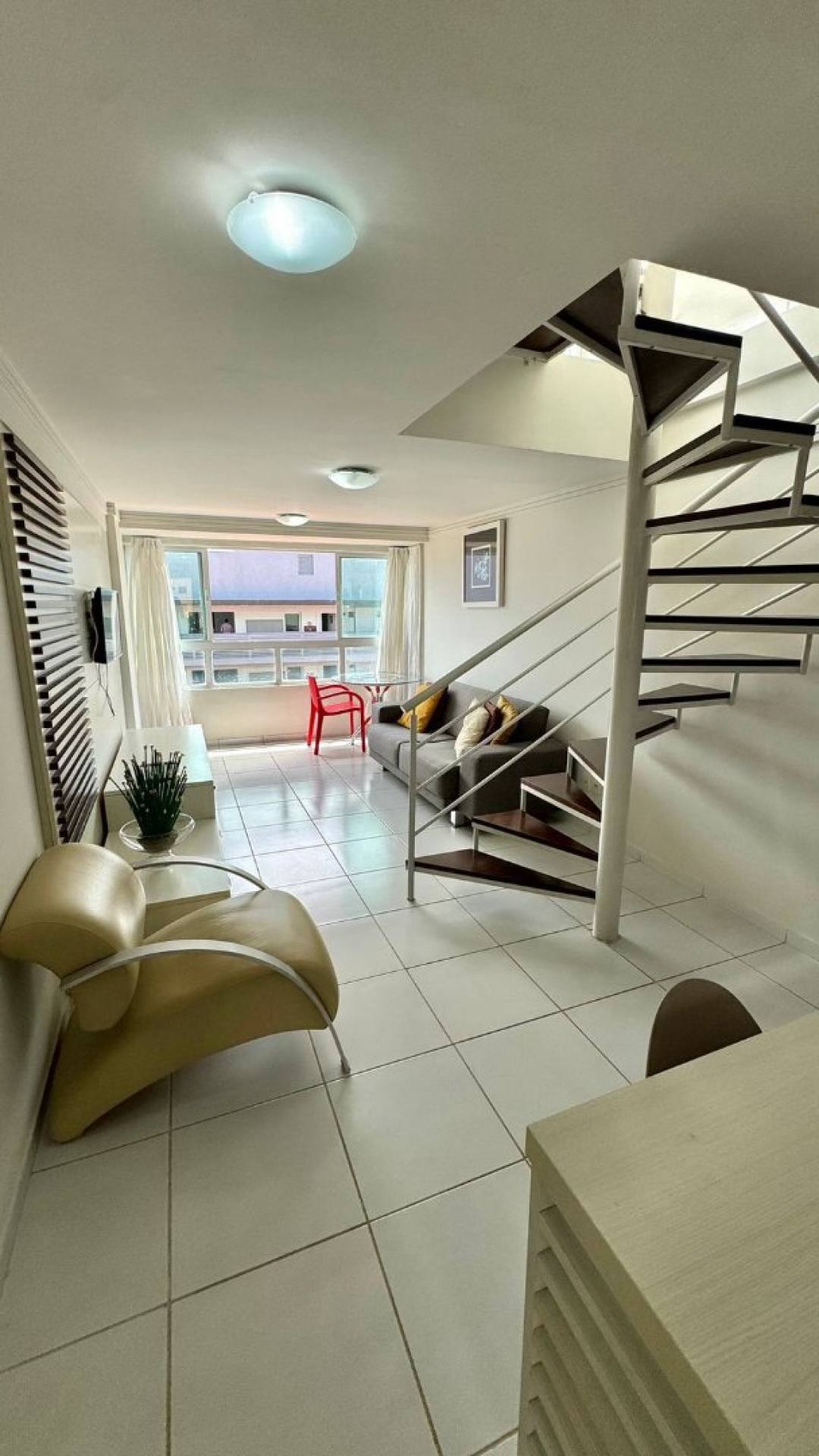 Cobertura duplex a 50 metros da praia do Cabo Branco