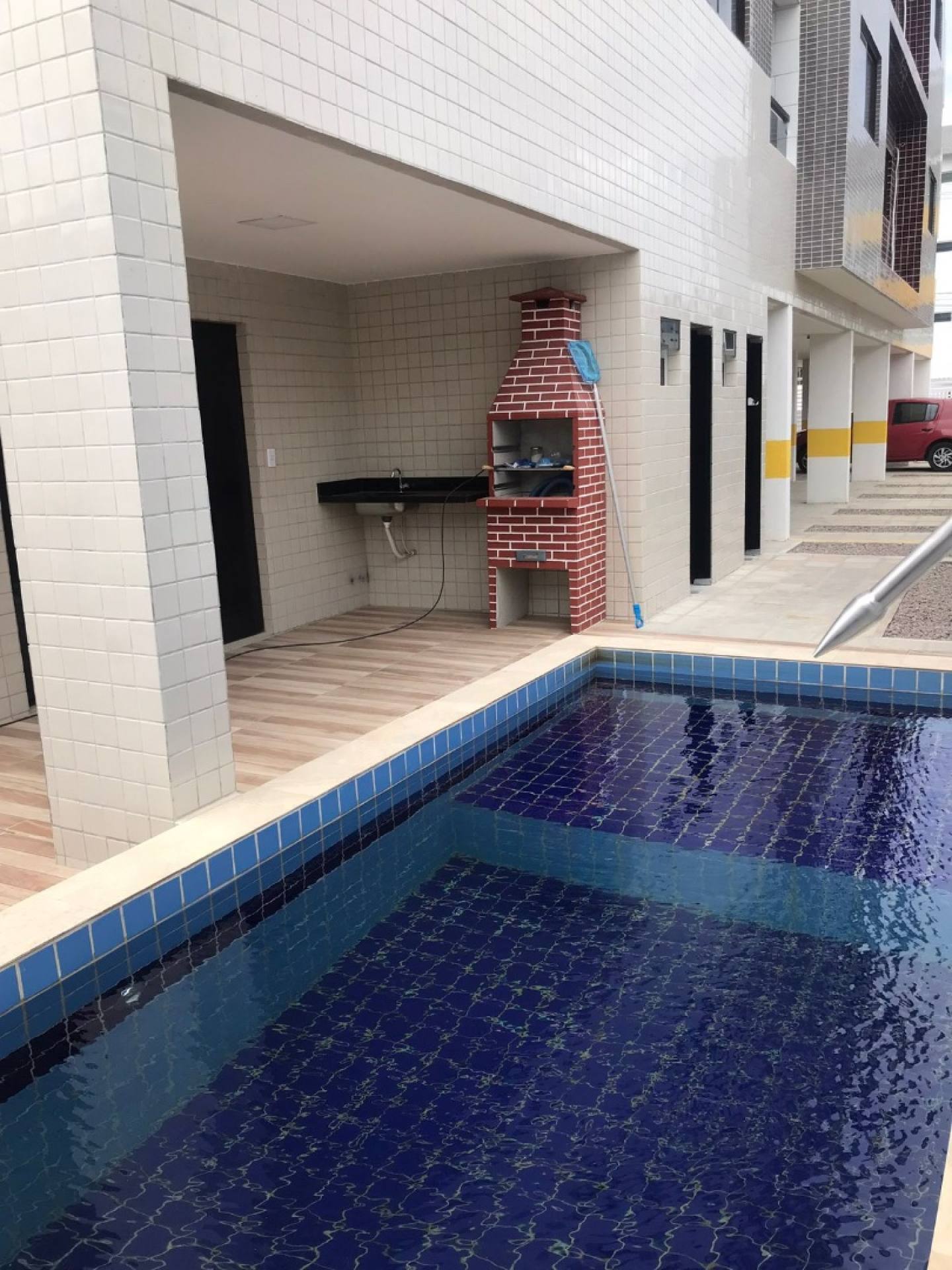 Apartamento de 2 quartos a 460m de Areia Vermelha