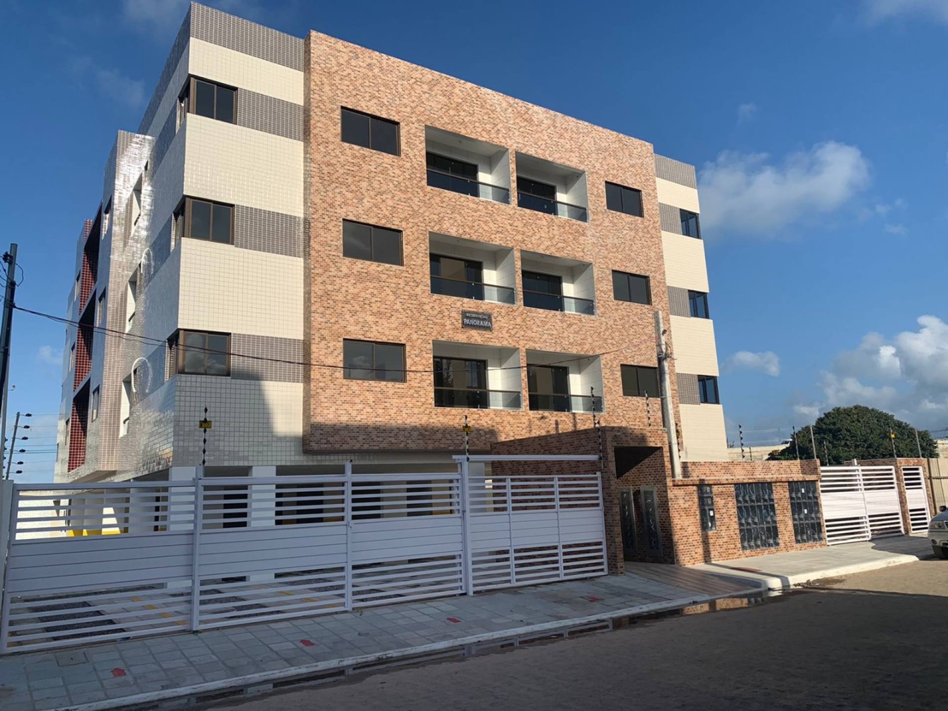 Apartamento de 2 quartos a 460m de Areia Vermelha