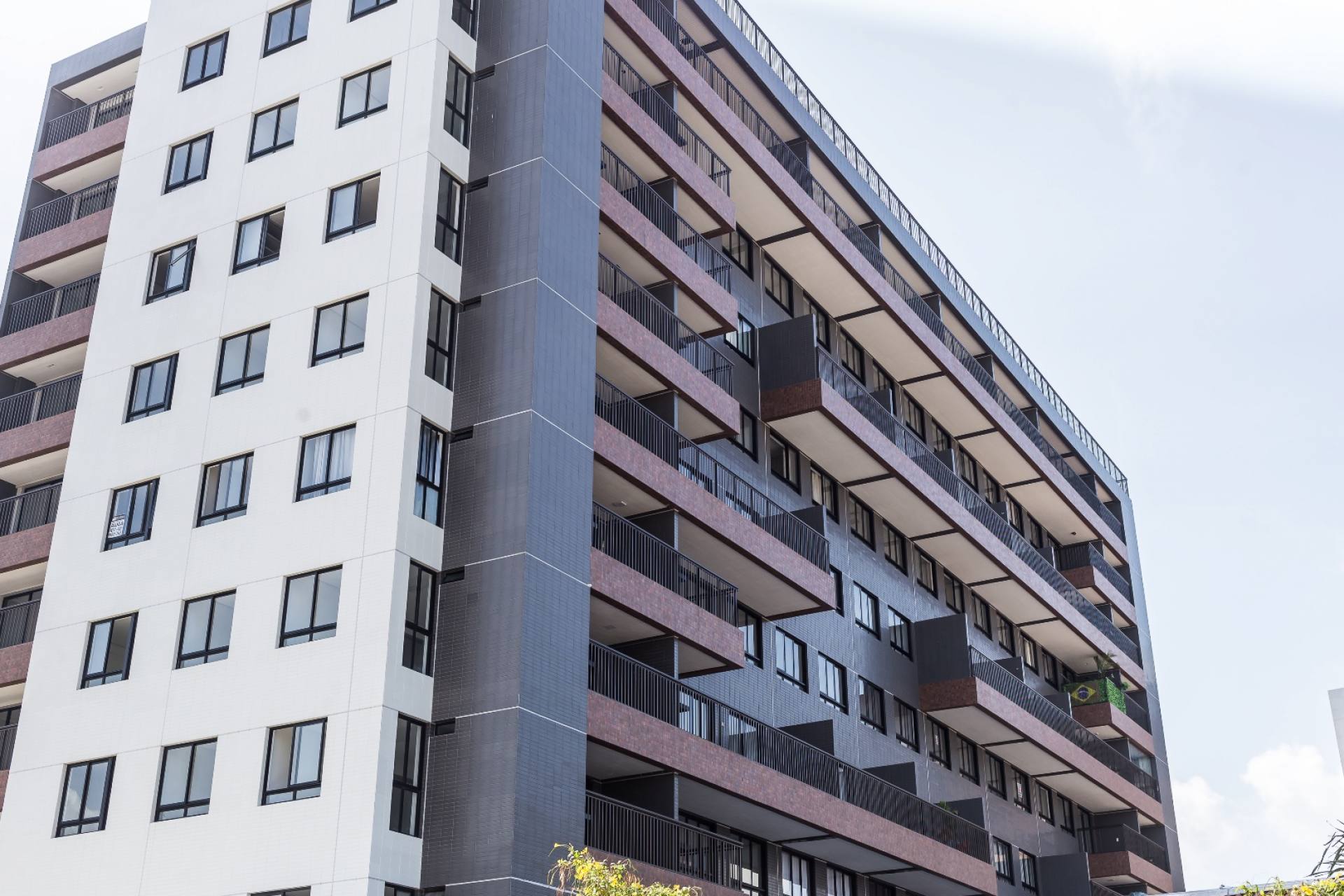 Apartamento com 3 quartos a 300 metros da praia de Manaíra