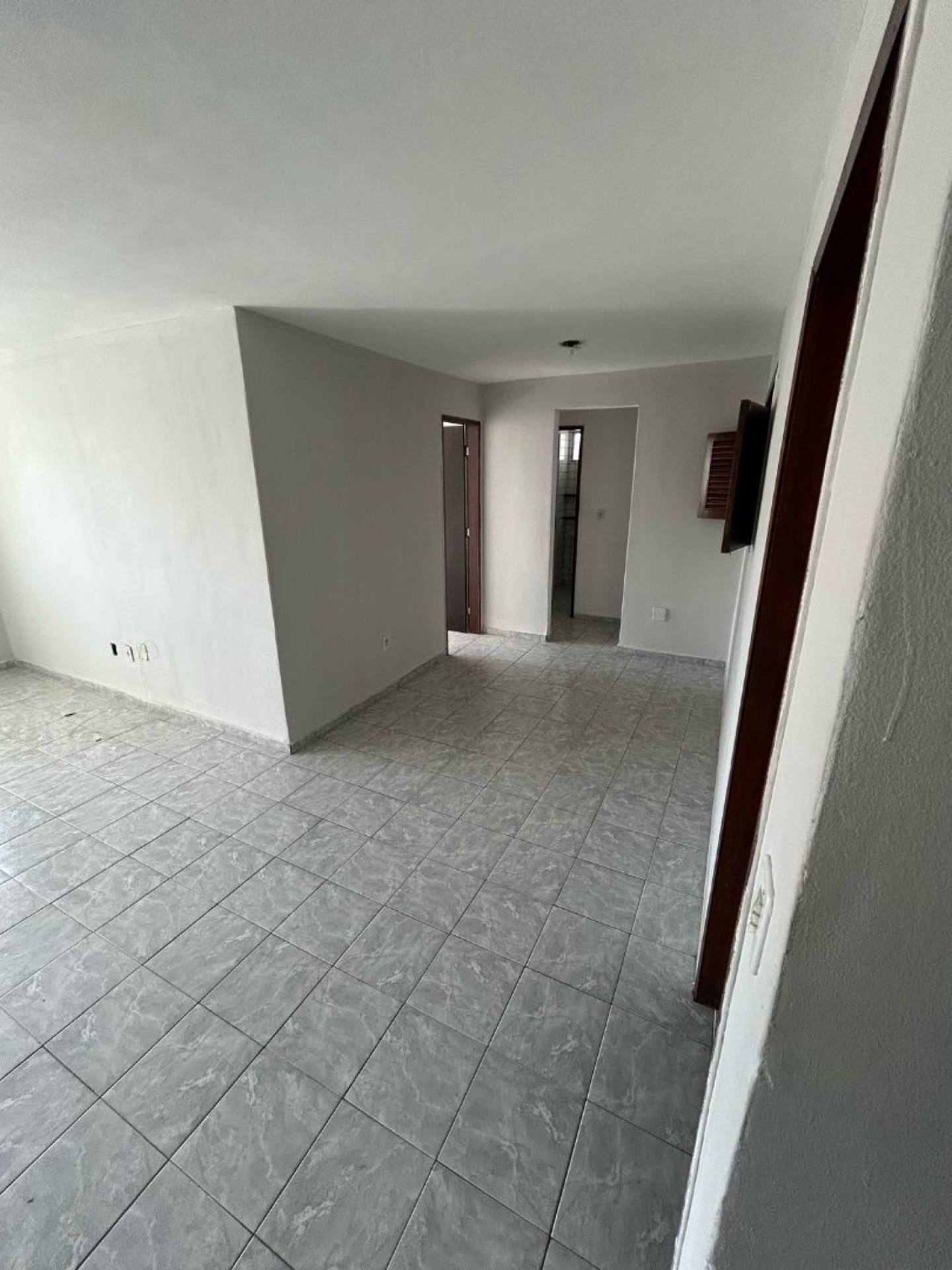 Apartamento - 3 quartos - Bessa - 349.000