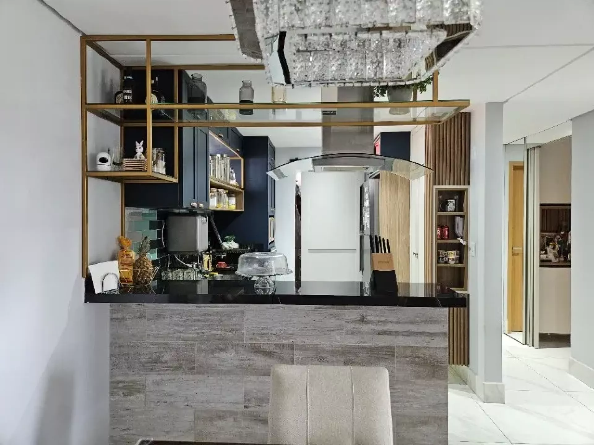 Apartamento com 2 Dormitórios,  1 Suite,  1 Vaga,  em Ipês por R$ 529.000