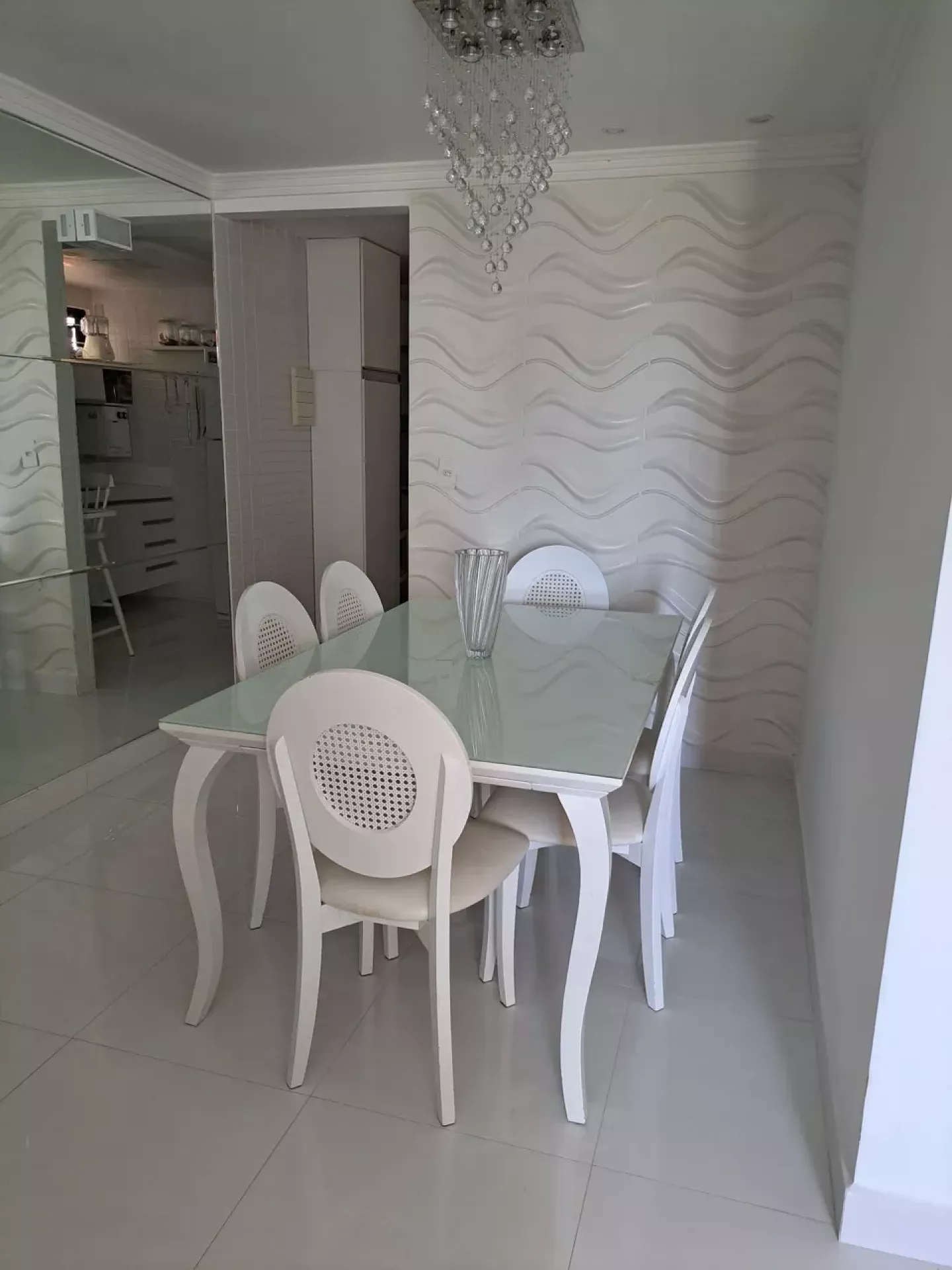 Apartamento com 3 Dormitórios,  1 Suite,  1 Vaga,  em Pedro Gondim por R$ 565.000