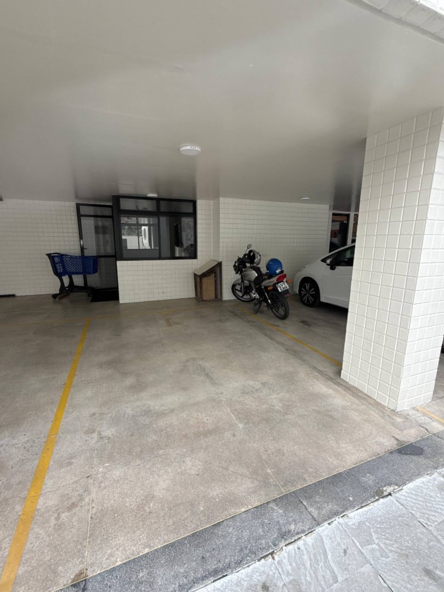 Apartamento com 4 quartos no Cabo Branco - João Pessoa/PB