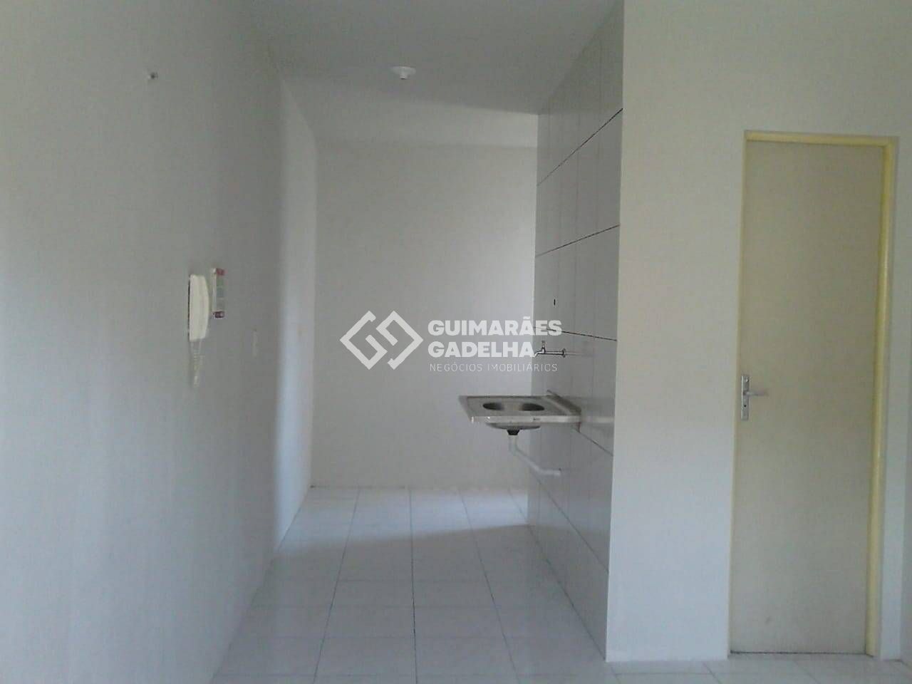 APTO EM BONSUCESSO - NA RUA PIRATININGA COM 2 QUARTOS