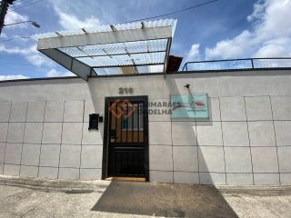 Apartamento Mobiliado Para Alugar com 2 quartos no bairro Maraponga em Fortaleza