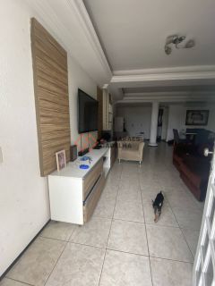 Casa Para Vender com 3 quartos 3 suítes no bairro Cambeba em Fortaleza