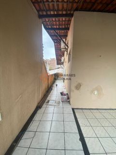 Casa Para Vender com 3 quartos 3 suítes no bairro Cambeba em Fortaleza