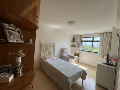 APARTAMENTO DE 195m² em Guararapes