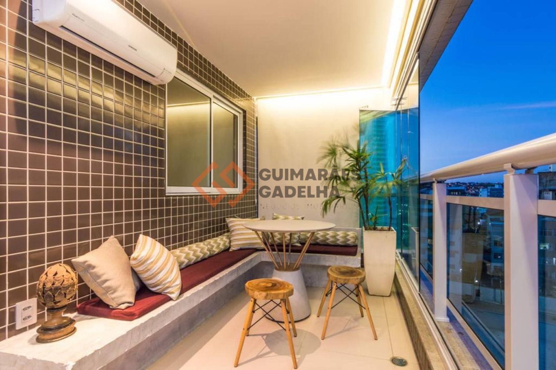 Apartamento Para Vender no condomínio Metropolitan Central Park