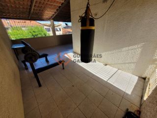 Excelente oportunidade! Casa ampla com 4 quartos (3 suítes) no José Walter.