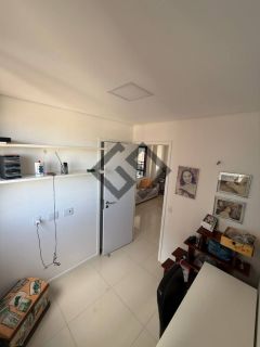 Apartamento Para Vender com 3 quartos 2 suítes no bairro Cocó em Fortaleza