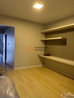Casa Para Vender com 2 quartos 1 suítes no bairro Lagoa Redonda em Fortaleza