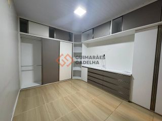 Casa Para Vender com 2 quartos 1 suítes no bairro Lagoa Redonda em Fortaleza