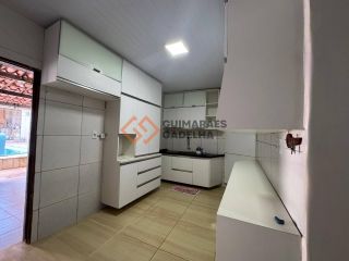 Casa Para Vender com 2 quartos 1 suítes no bairro Lagoa Redonda em Fortaleza