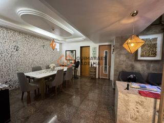 Casa em Condomínio Para Vender com 4 quartos 4 suítes no bairro Edson Queiroz em Fortaleza