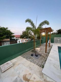 Casa Para Vender com 4 quartos 4 suítes no bairro Porto das Dunas em Aquiraz