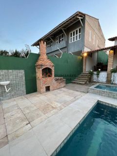 Casa Para Vender com 4 quartos 4 suítes no bairro Porto das Dunas em Aquiraz